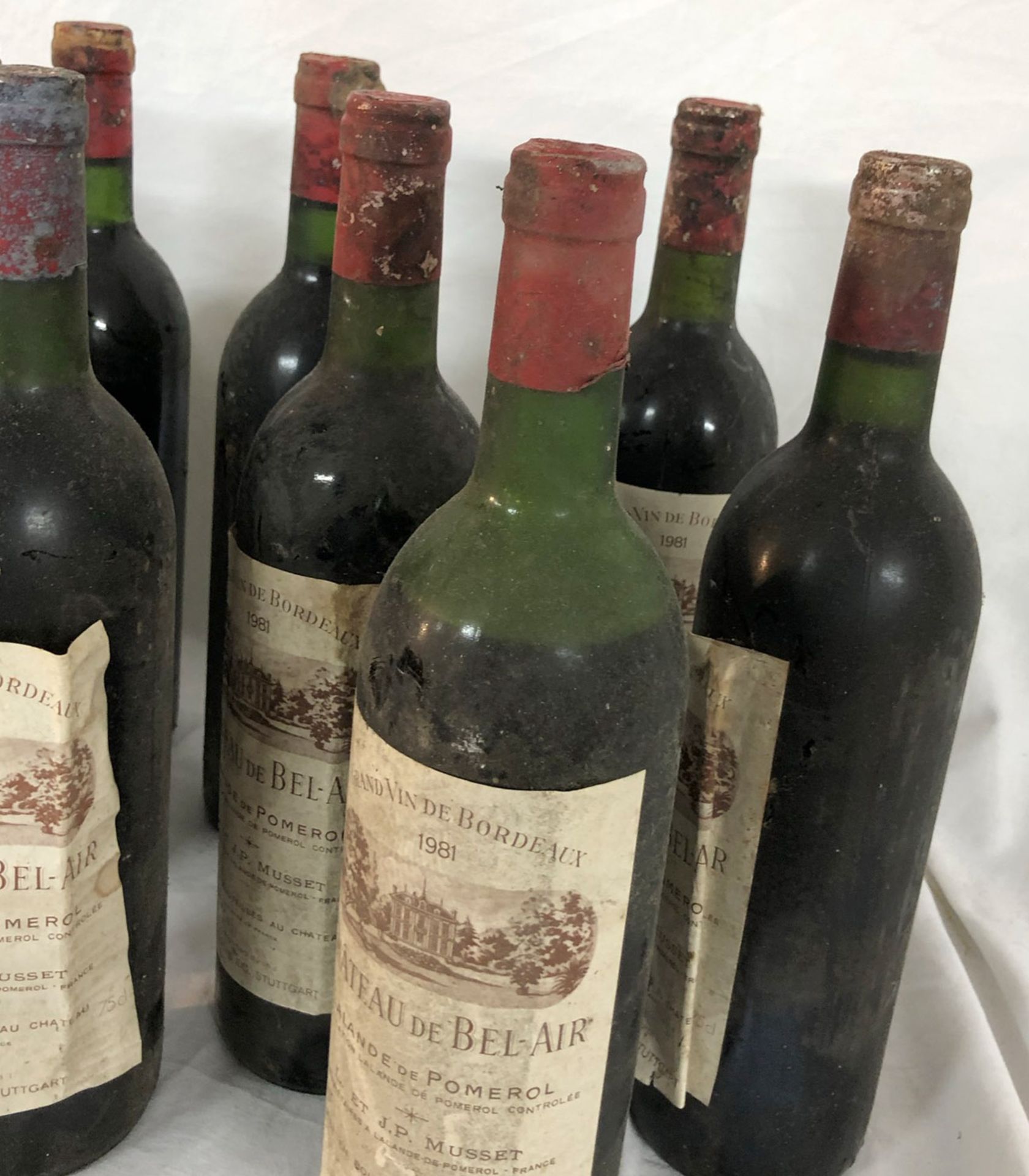 1981 Chateau de Bel-Air, Lalande de Pommerol AC. 33 whole bottles 75cl. - Image 9 of 17