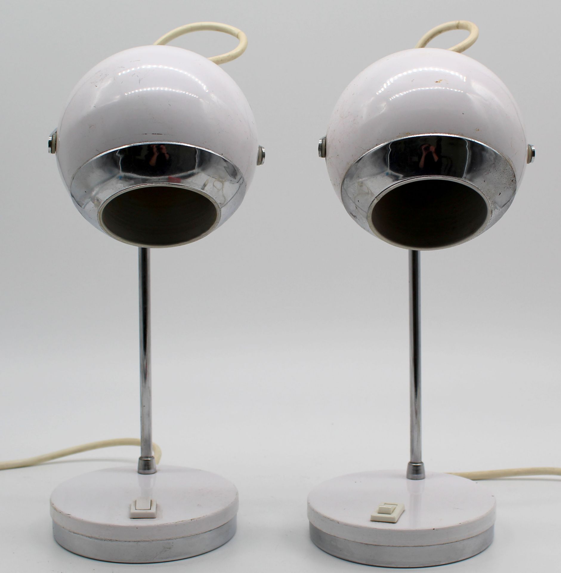 A pair of globe table lamps. Design, around 1960. - Bild 6 aus 13