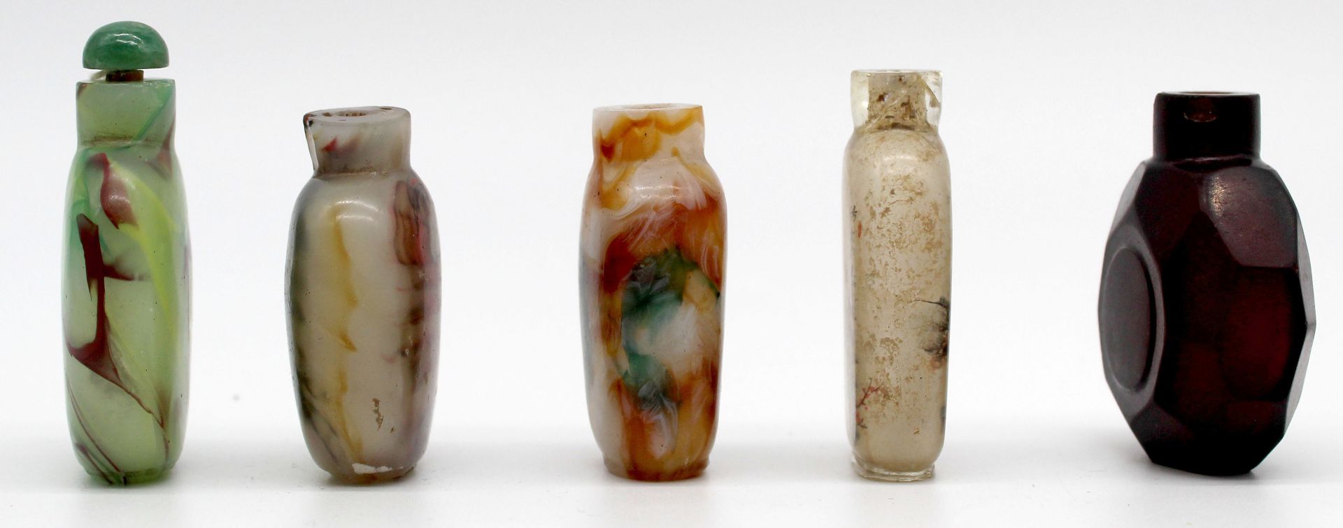 5 snuff bottles, probably glass partially painted. Probably China old. - Image 4 of 8