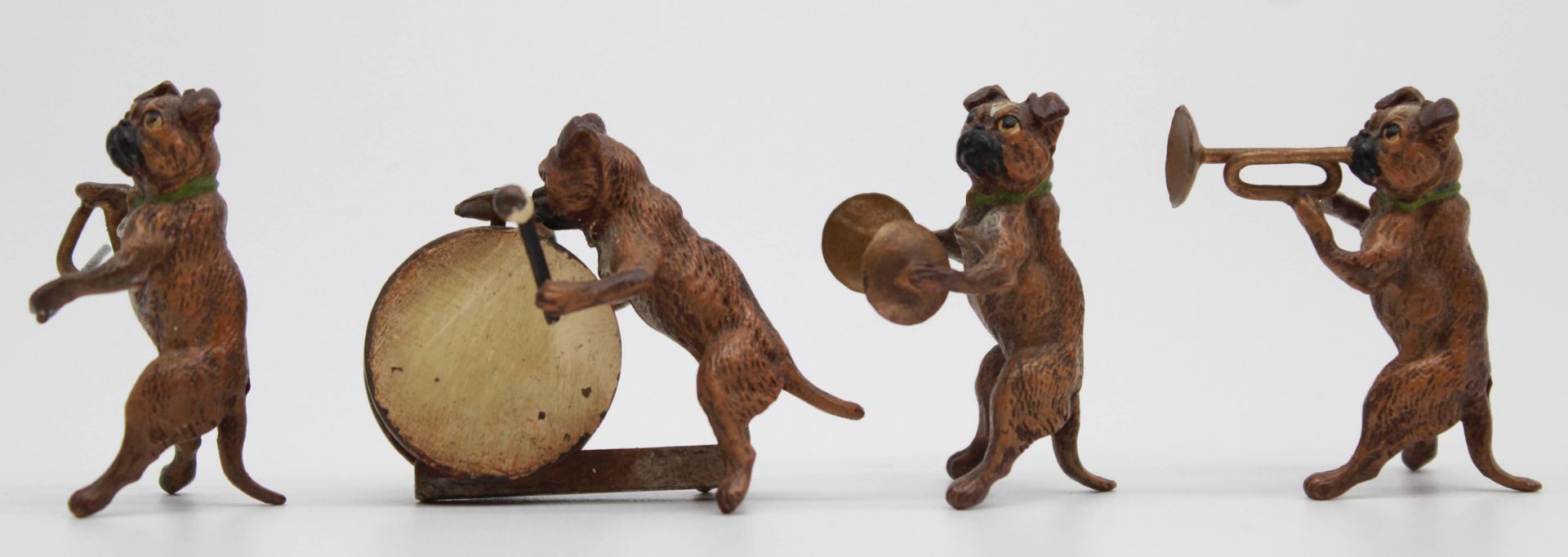 Dog band. 10 small bronzes. Cold painted. Vienna? Up to 4.5 cm high. - Image 8 of 22