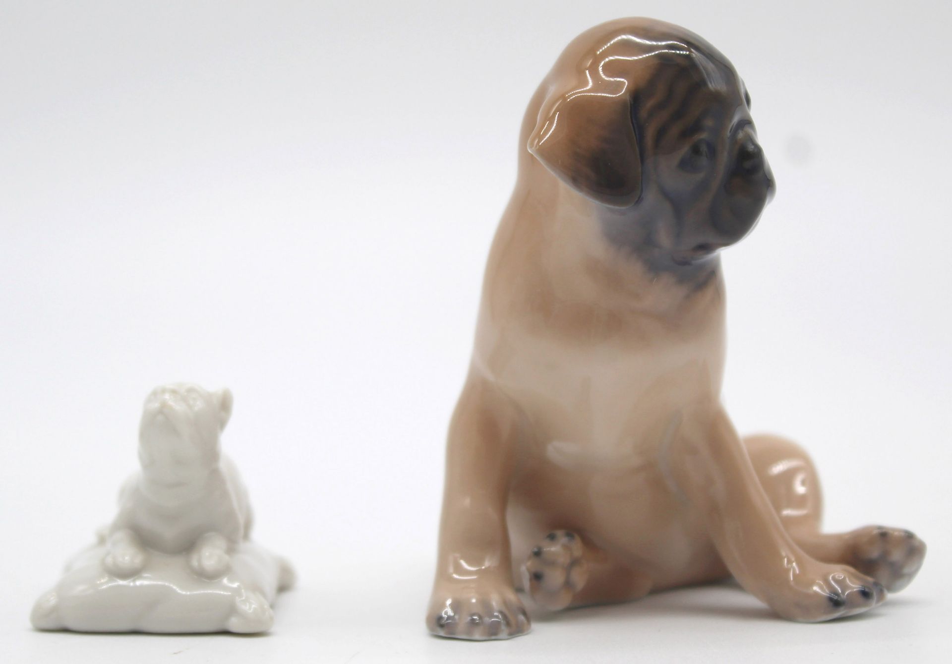 Porcelain. Bing & Gröndahl and Nymphenburg. Figures, pug. - Image 4 of 11