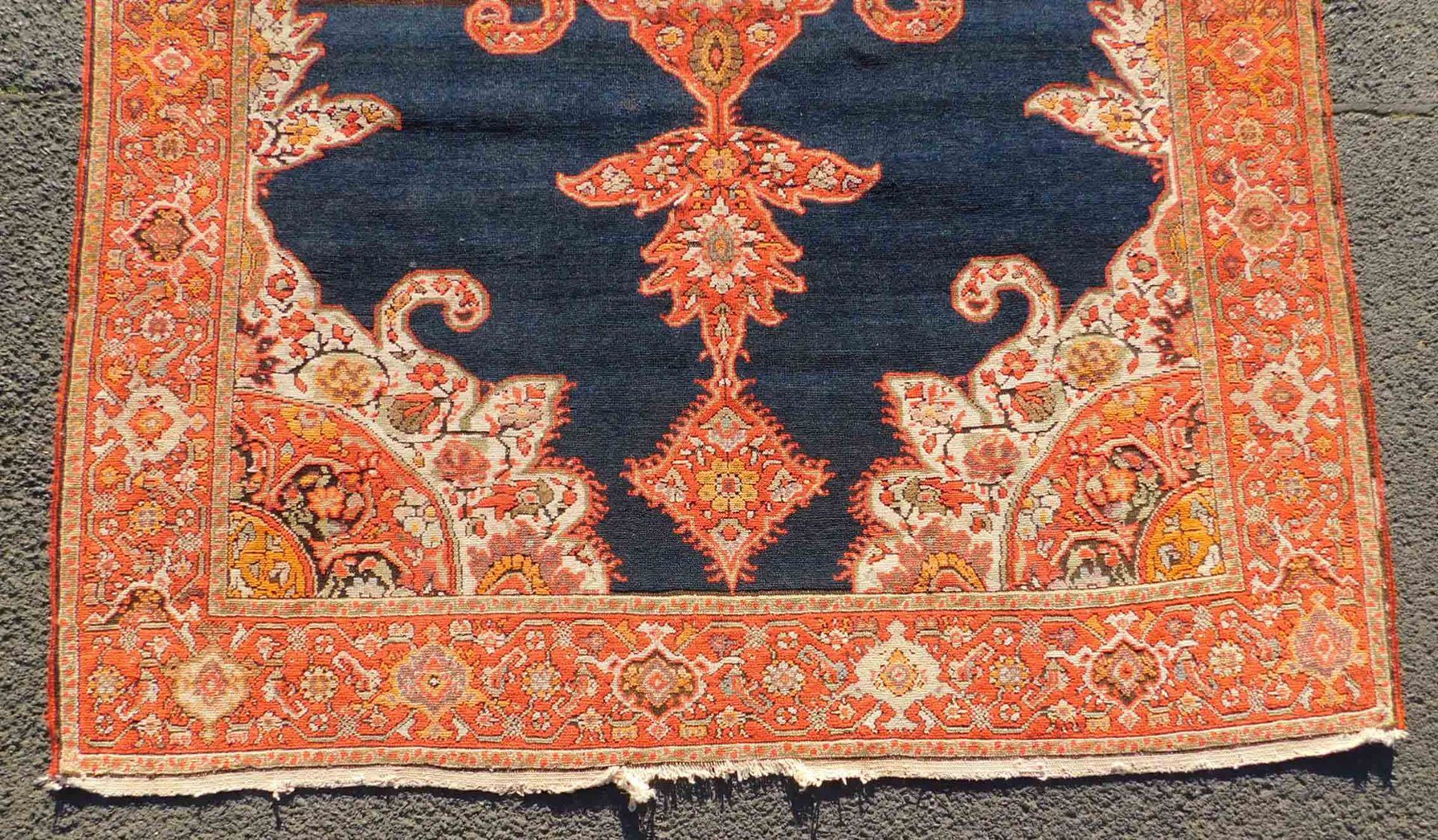 Malayer Persian carpet. Iran. Antique, around 120-150 years old. - Image 2 of 6