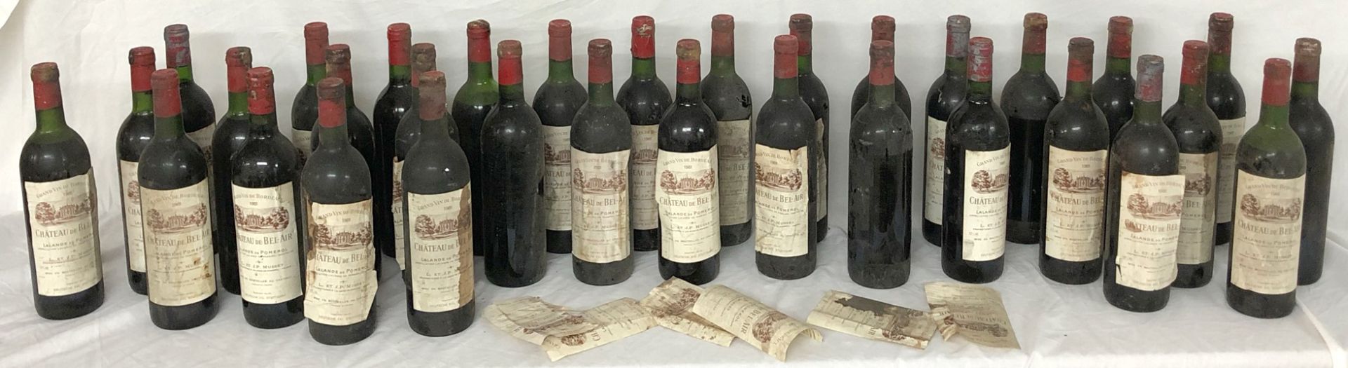 1981 Chateau de Bel-Air, Lalande de Pommerol AC. 33 whole bottles 75cl.