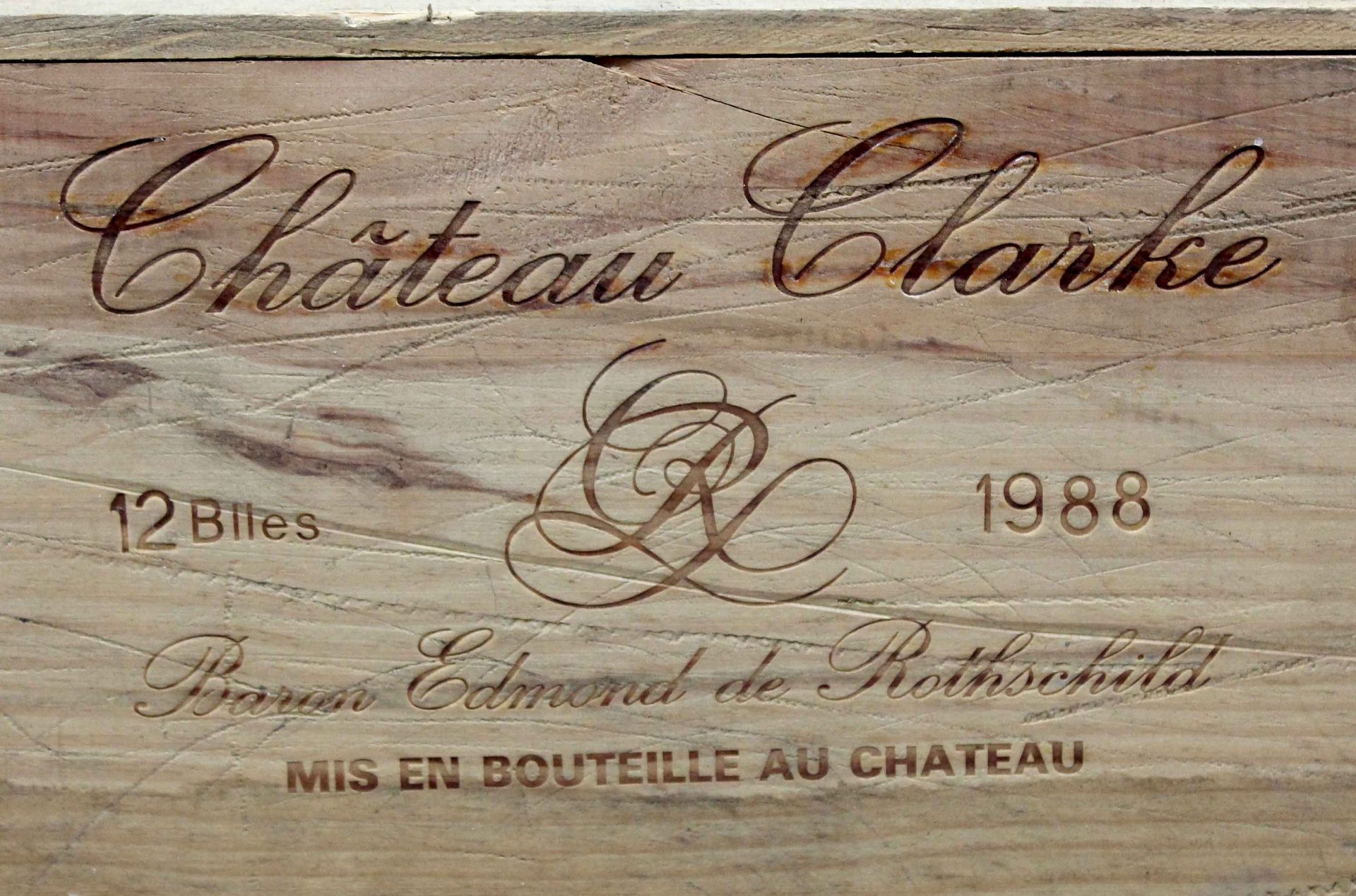 1988 Chateau Clarke, Listrac-Medoc, France. One box, 12 whole bottles. - Bild 2 aus 7