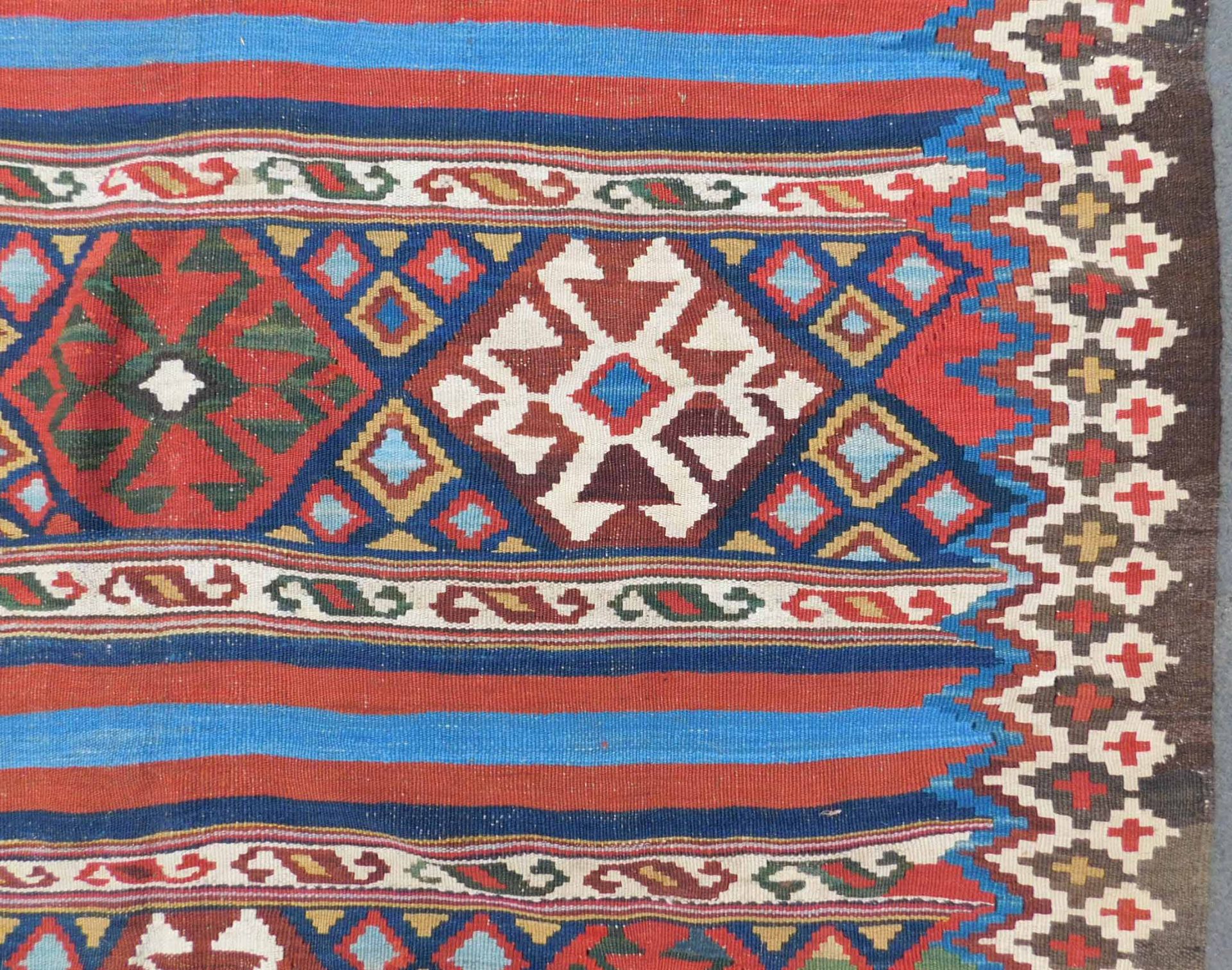 Shah- Savan Stripe Kilim. Caucasus. Antique, approx. 120 - 160 Jahre alt. - Image 8 of 12