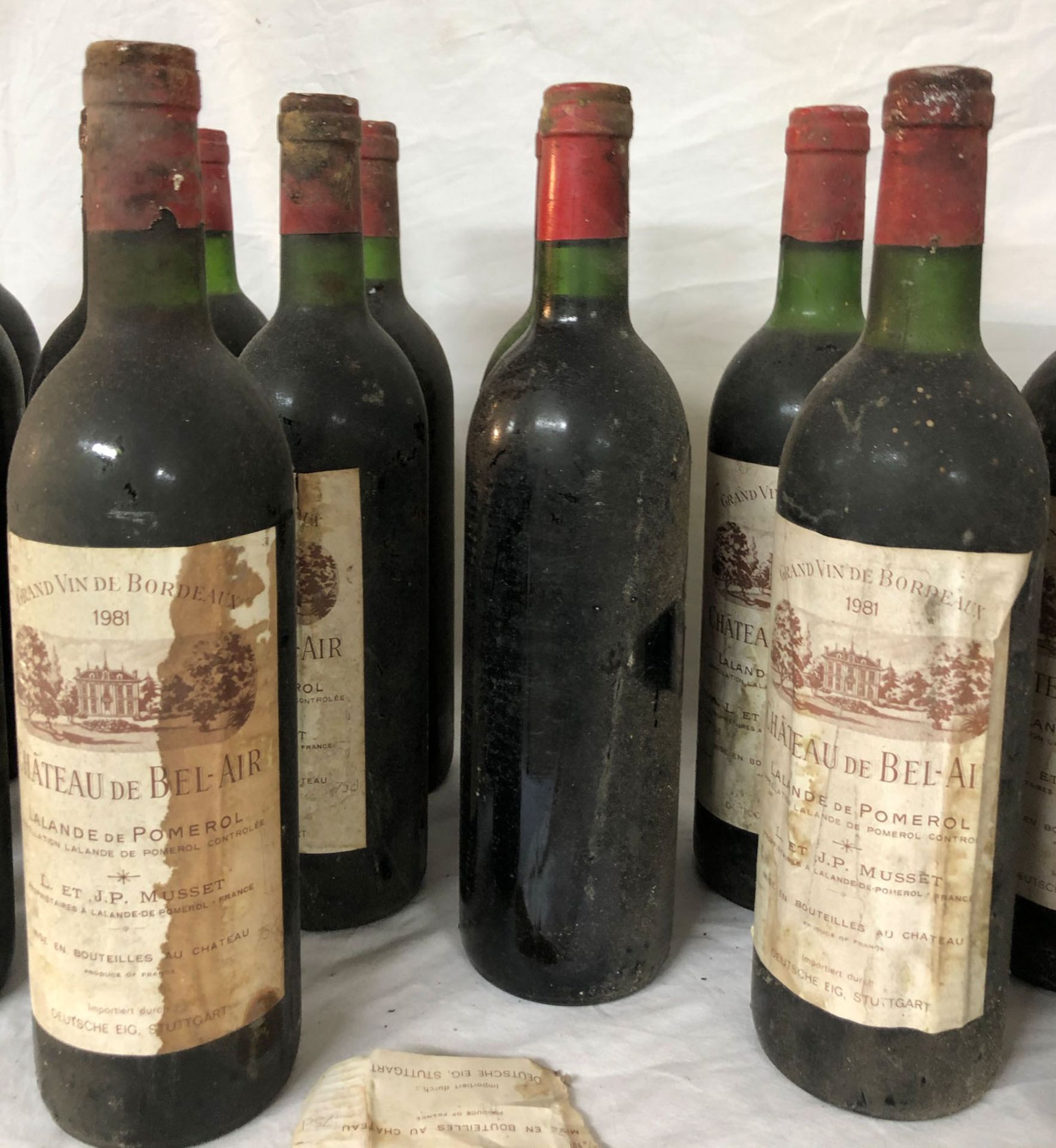 1981 Chateau de Bel-Air, Lalande de Pommerol AC. 33 whole bottles 75cl. - Image 6 of 17