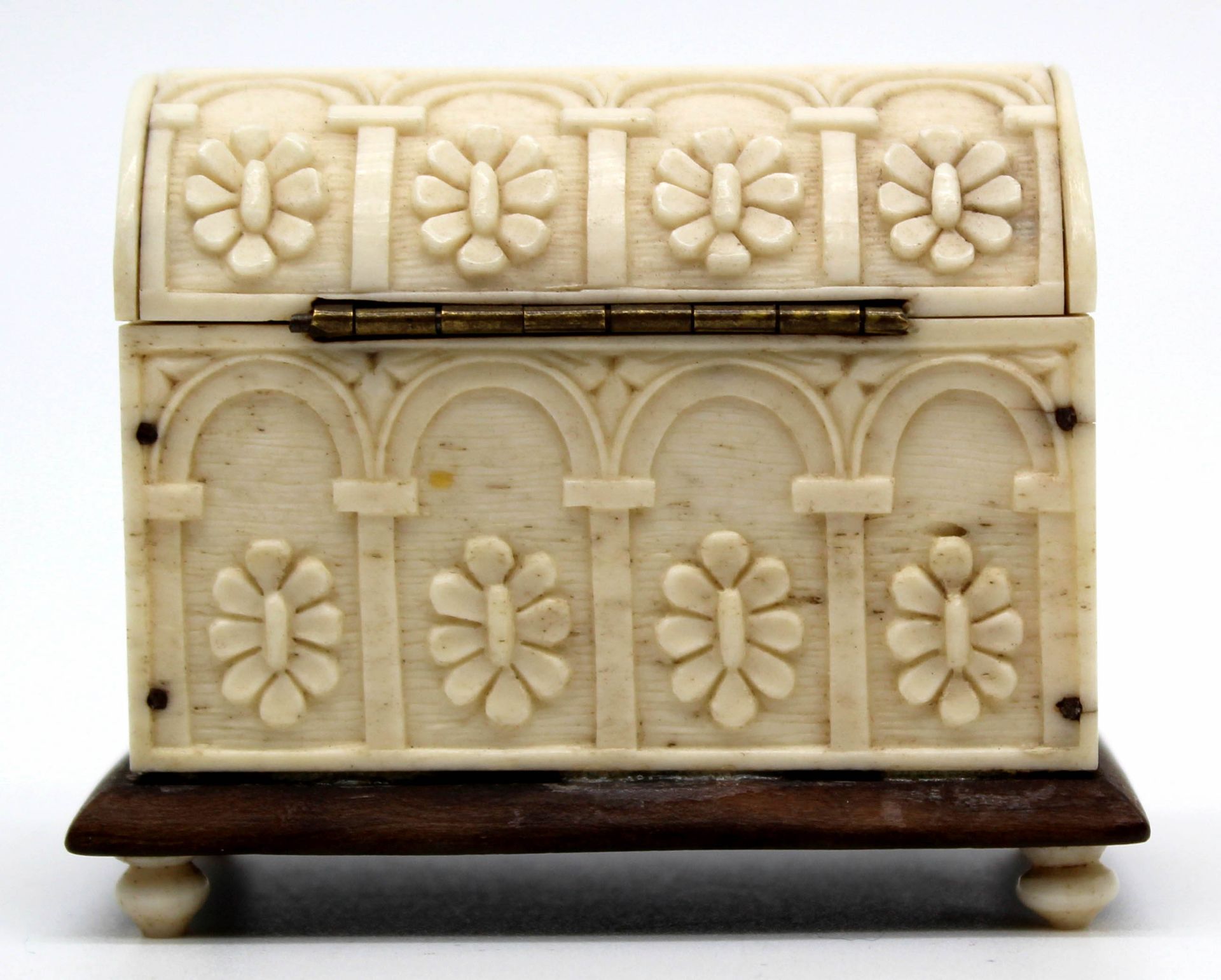 Miniature model sarcophagus. Ivory around 1900. Probably Erbach. - Bild 3 aus 7