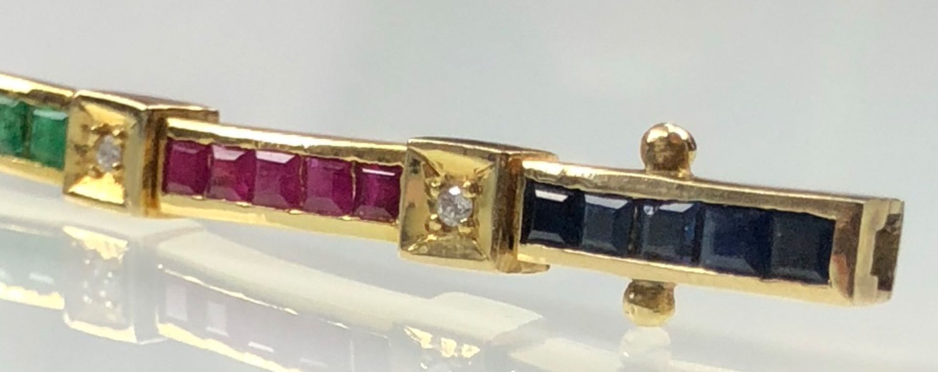 Yellow gold bracelet. Tested 18 carat. Diamonds, sapphires and rubies. - Image 4 of 11