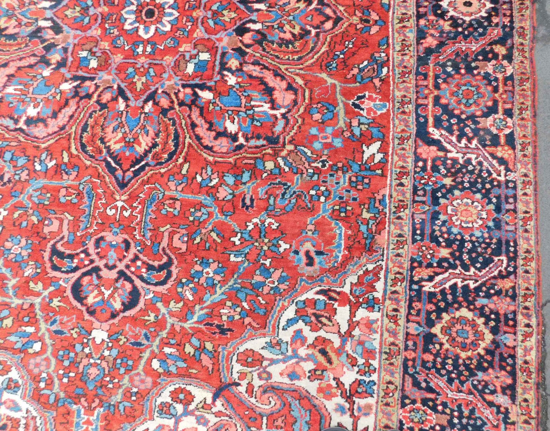 Heriz Persian carpet. Iran. Around 80 - 100 years old. - Bild 10 aus 11
