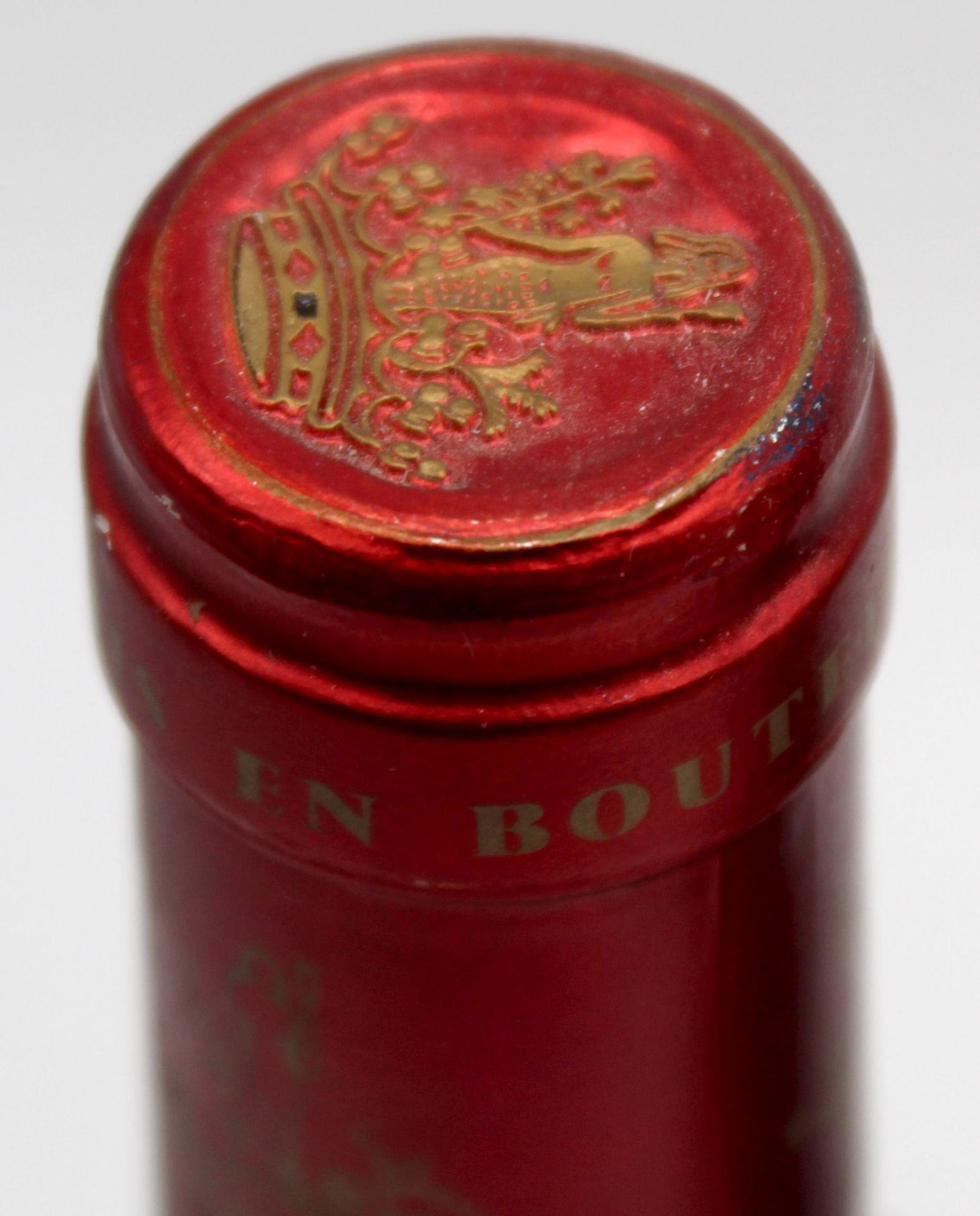 6 whole bottles of Bordeaux red wine, France. - Bild 20 aus 20