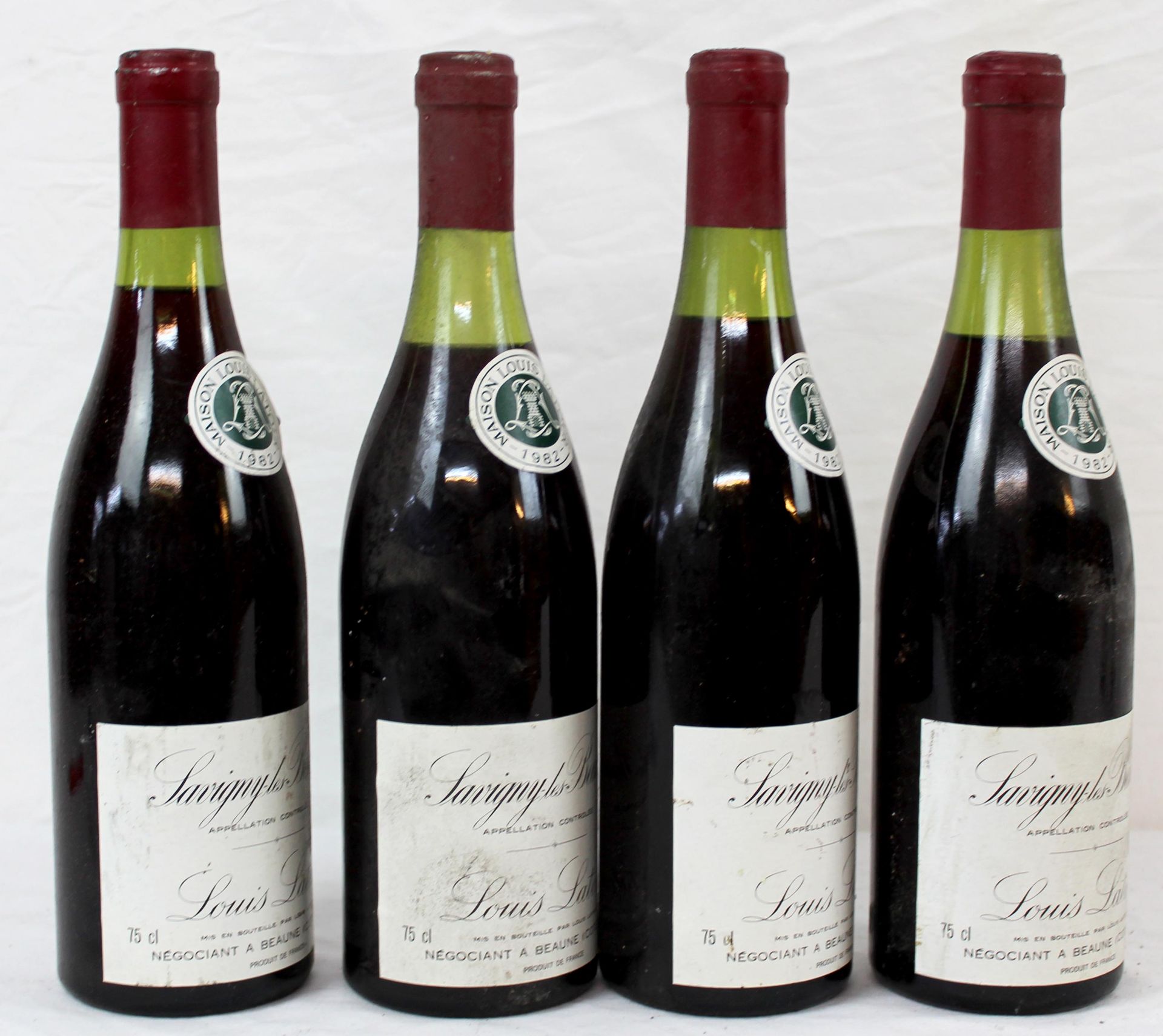 1982 Savigny les Beaune AC. Louis Latour. 12 whole bottles of 75 cl. - Bild 14 aus 15