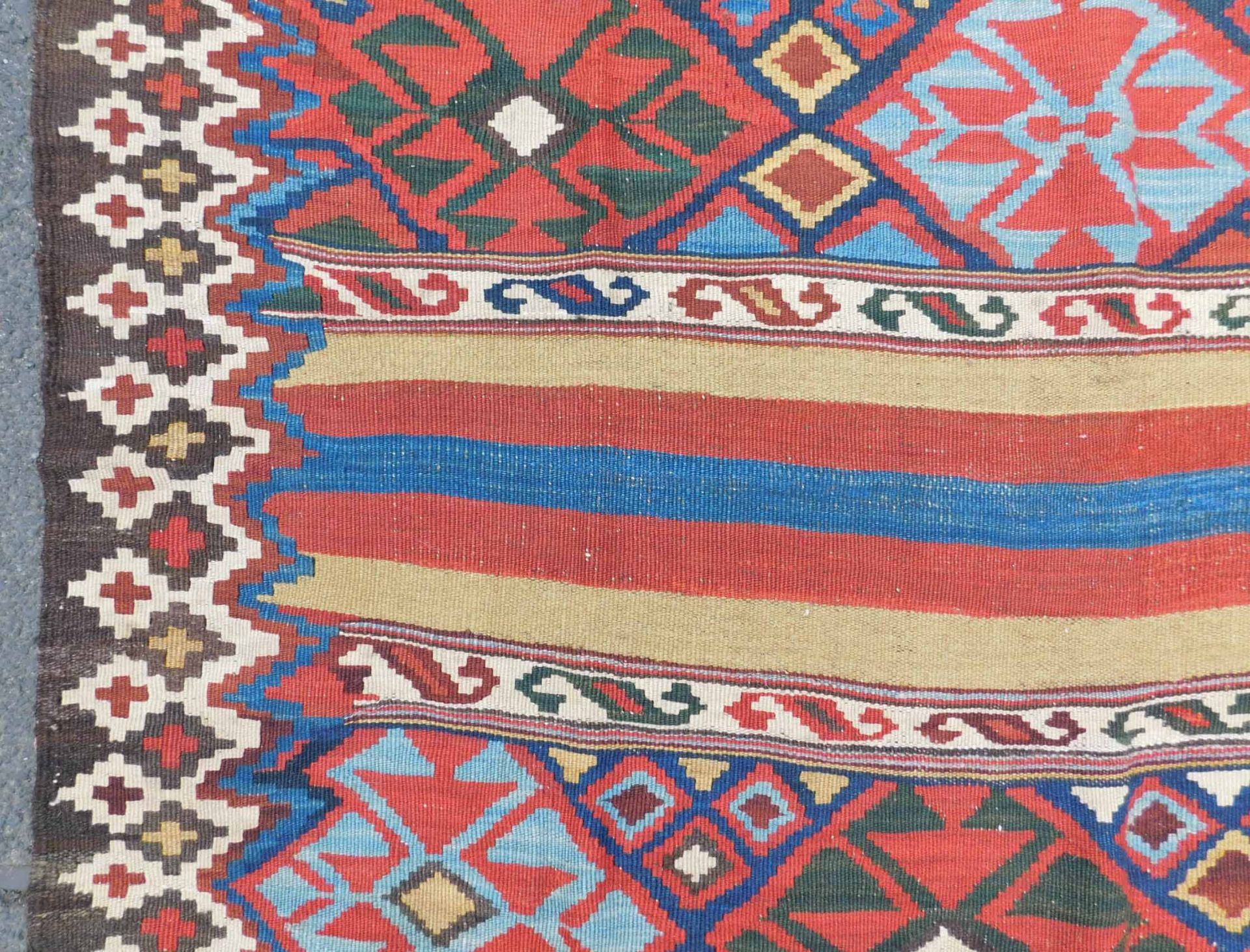 Shah- Savan Stripe Kilim. Caucasus. Antique, approx. 120 - 160 Jahre alt. - Image 11 of 12