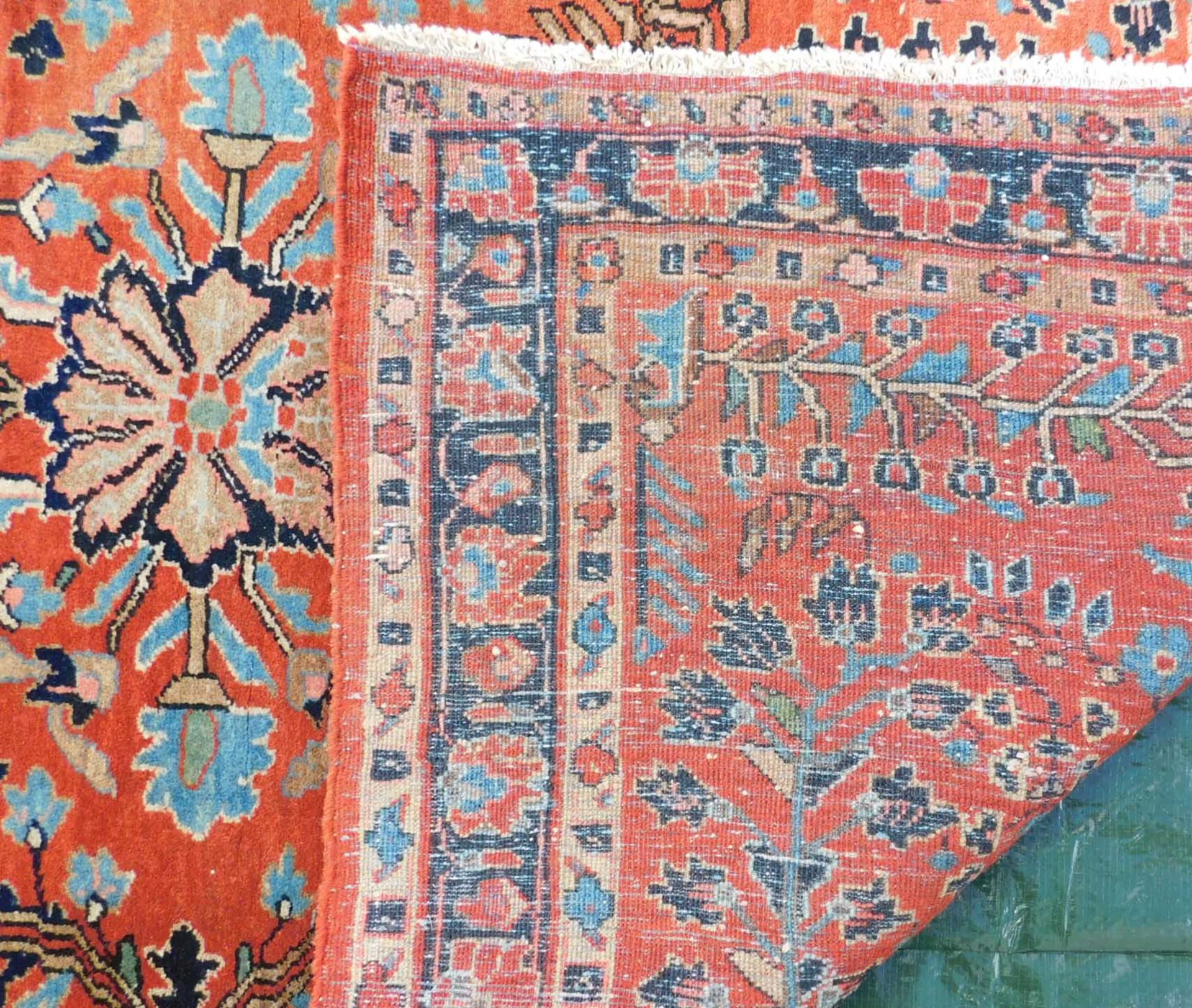 Mohajaran Saruk Persian carpet. Iran, about 90 - 110 years old. - Image 5 of 6