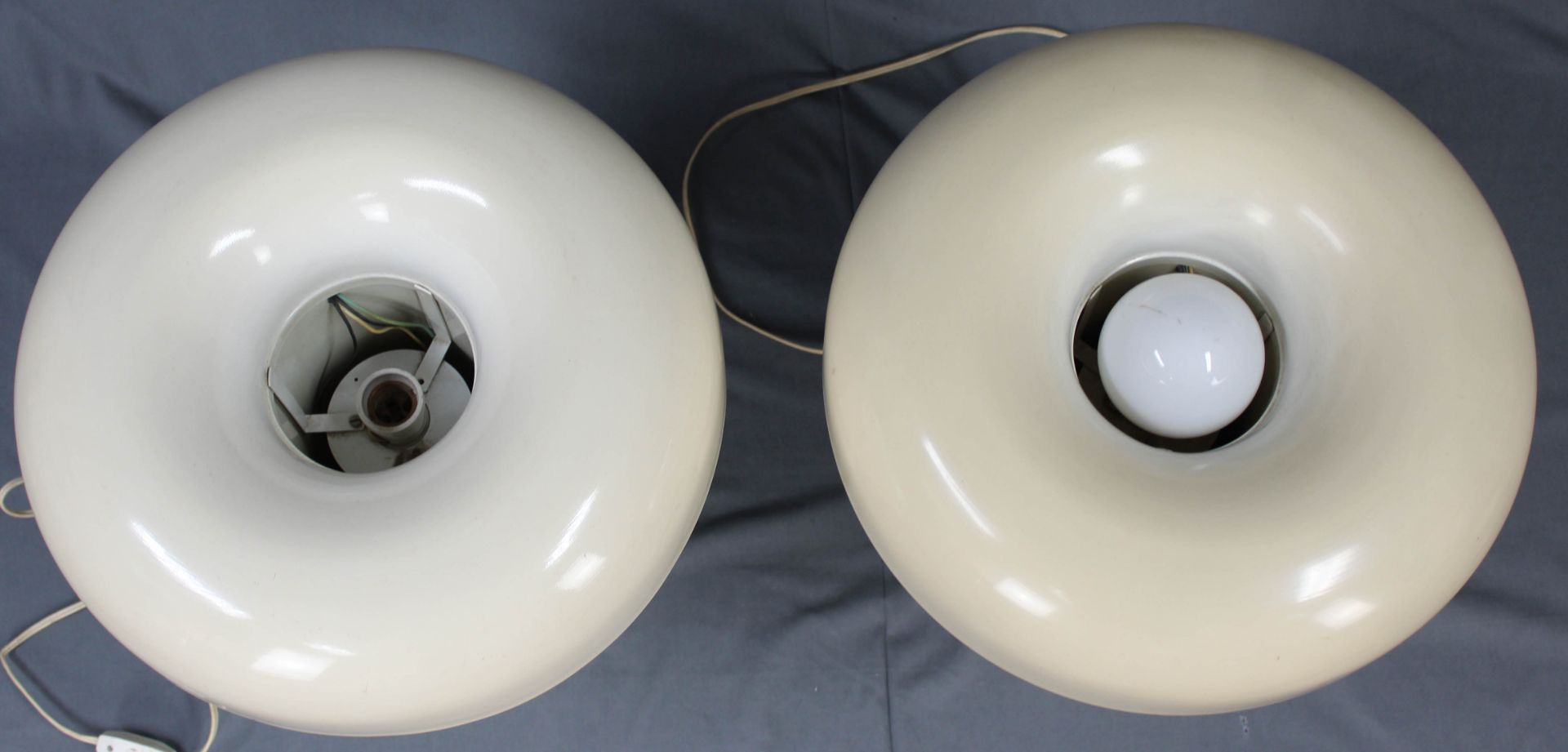 A pair of mushroom lamps. 1970's. - Bild 10 aus 12