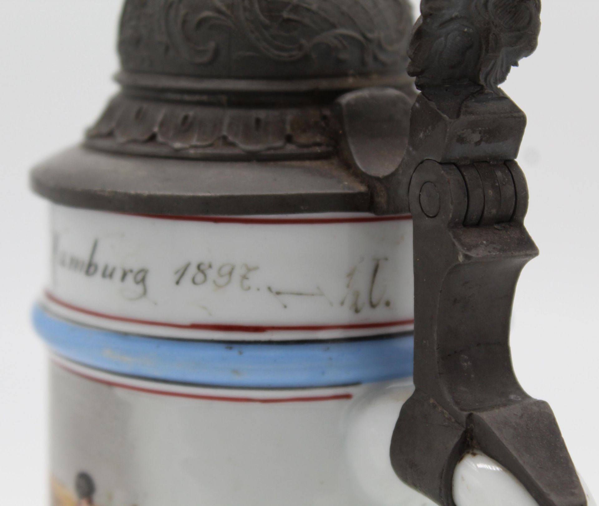 Jug with tin lid and lithophane bottom. Souvenir of Hamburg 1897. - Image 16 of 16