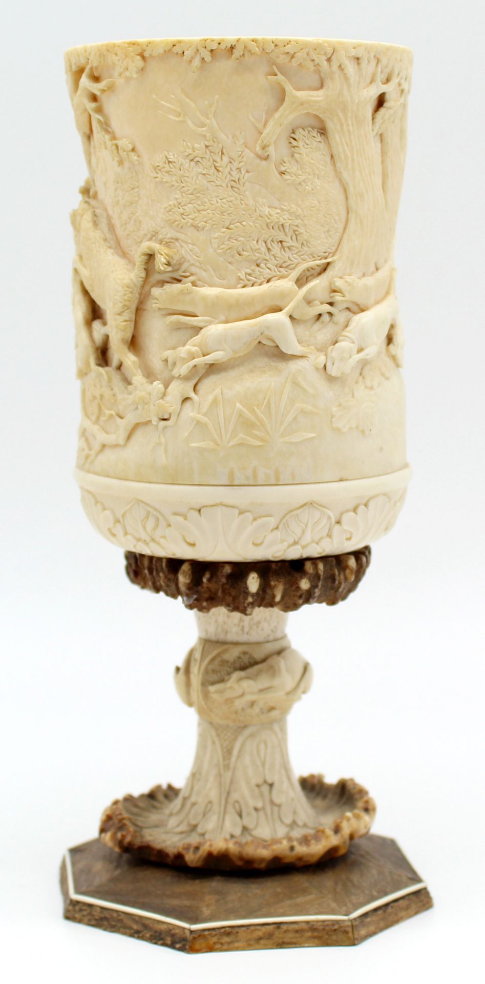 Ivory and stag horn around 1900. Probably Erbach. Hunting trophy. - Image 12 of 16