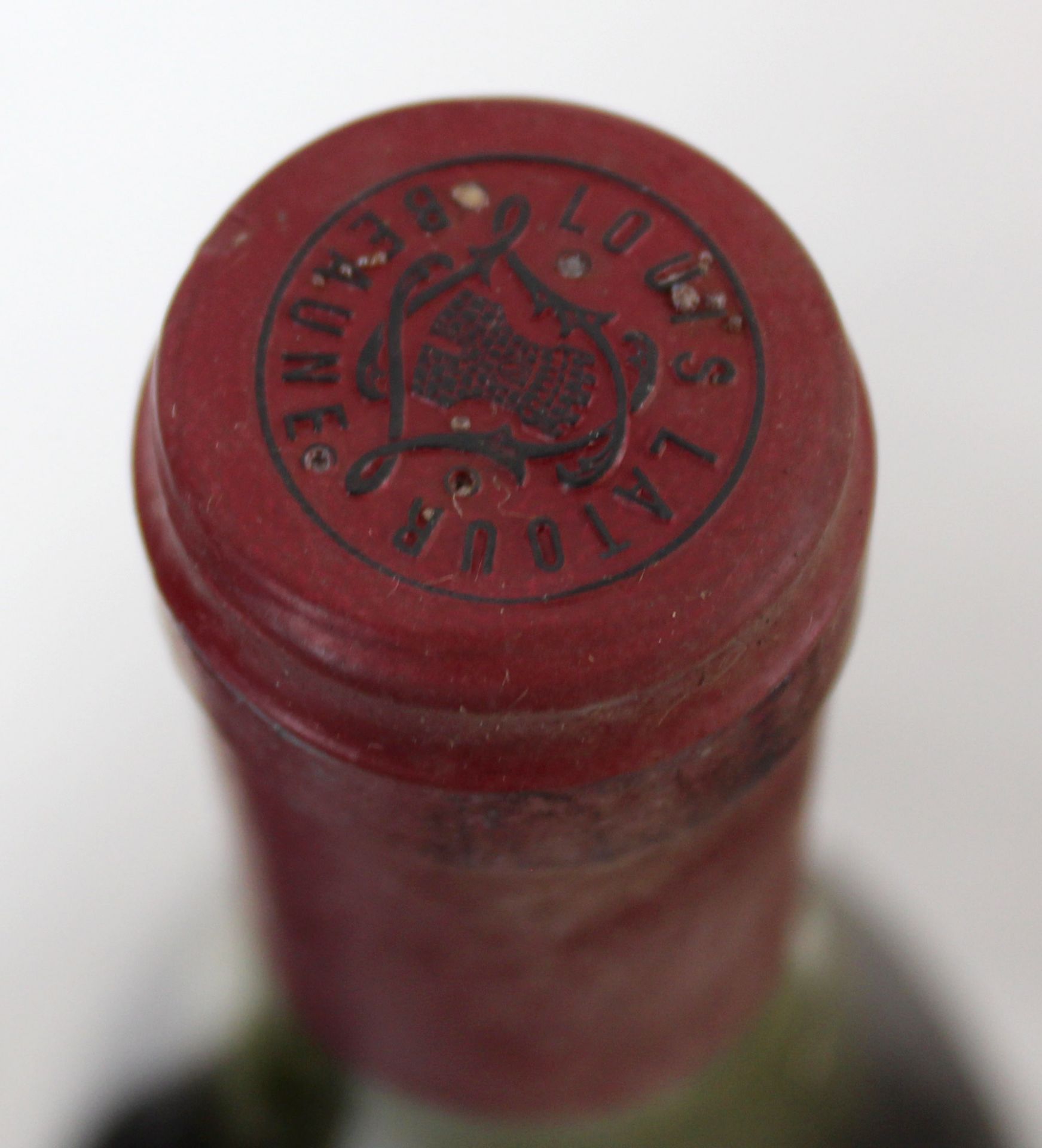 1982 Savigny les Beaune AC. Louis Latour. 12 whole bottles of 75 cl. - Image 13 of 15