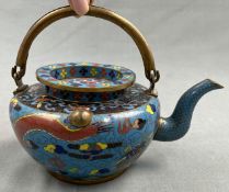 Cloisonné Kanne mit Deckel. Drache. Wohl China, Japan alt.