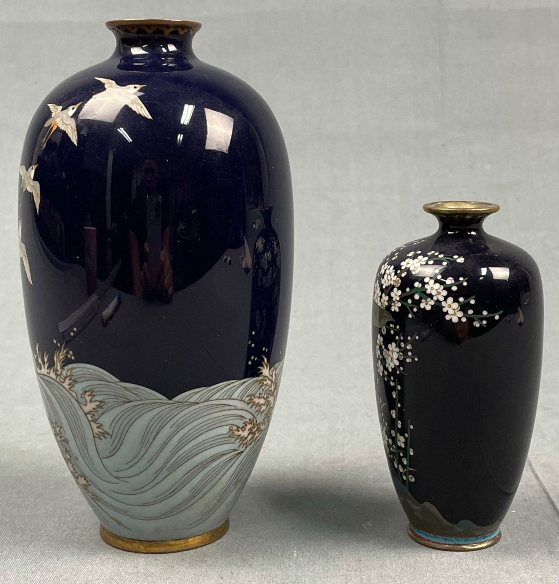 2 Cloisonné Vasen. Wohl Japan antik. - Bild 2 aus 7
