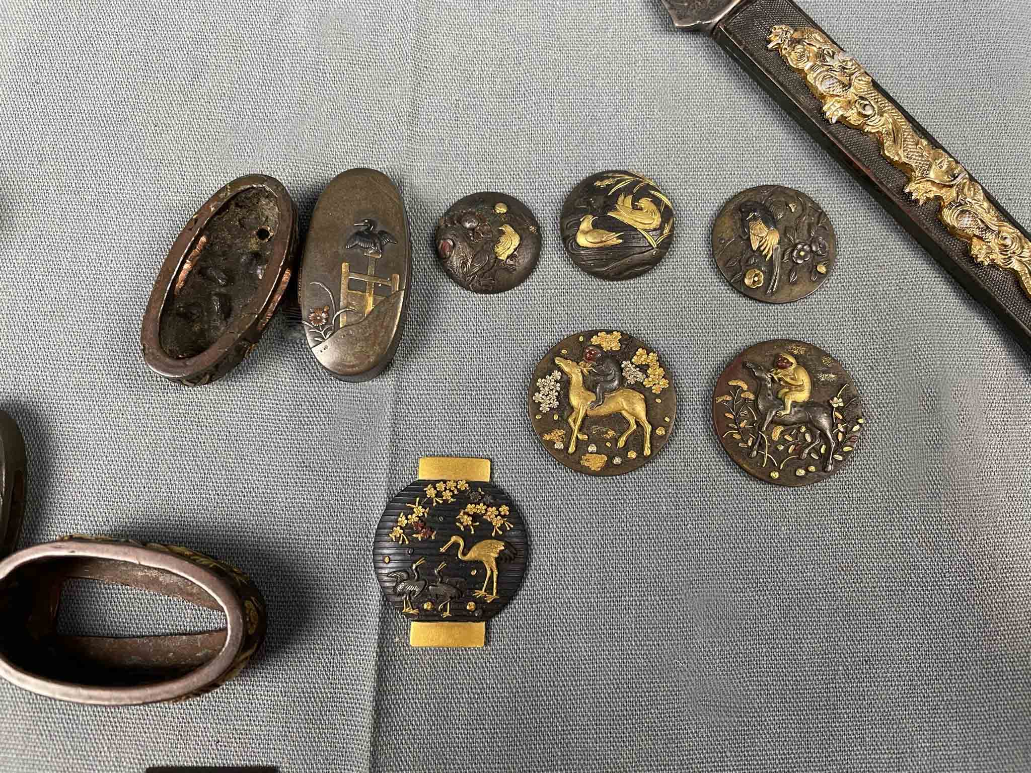 Wohl Bronze, teilvergoldet, Japan antik. "Samurai Ausstattung" - Image 3 of 12