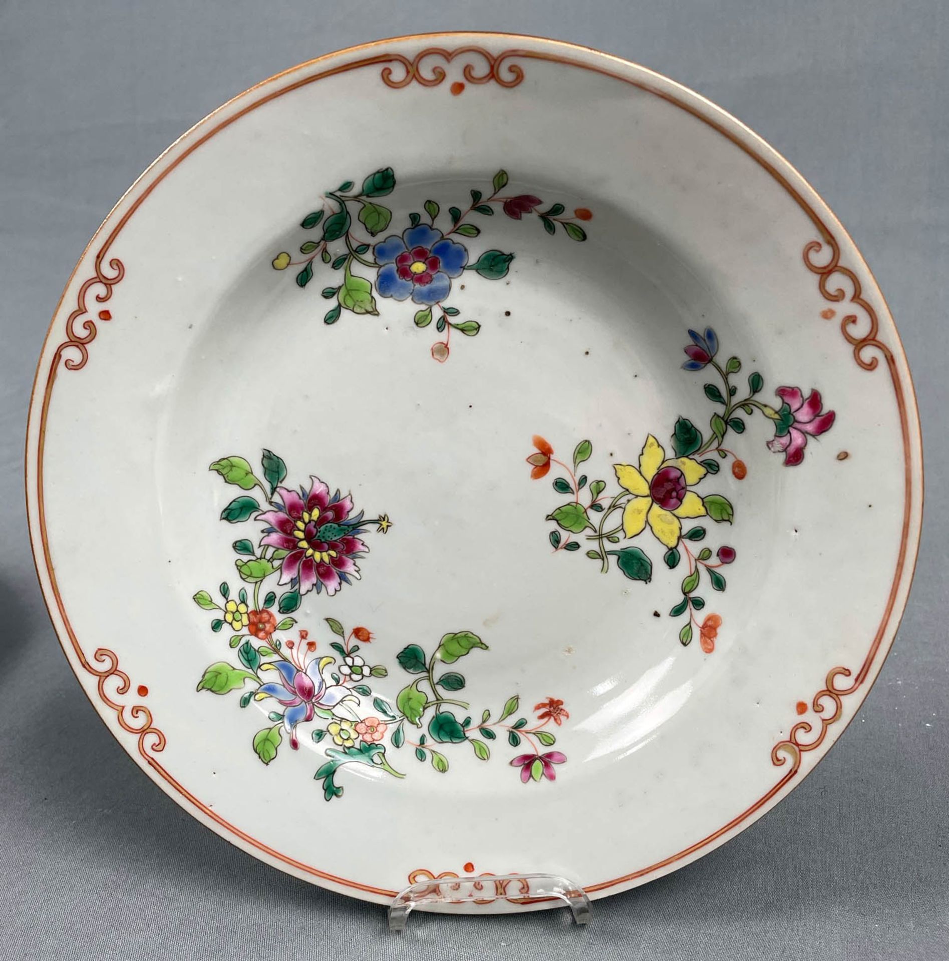 5 Teller. Wohl China alt, 18. / 19. Jahrhundert. - Image 24 of 32