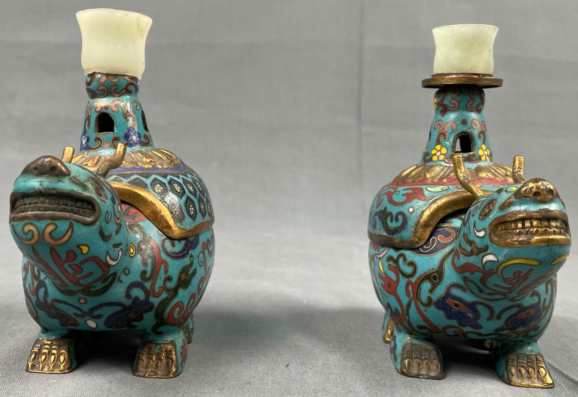 2 Deckelgefäße. Cloisonné. Weihrauchbrenner? Wohl China alt. - Bild 2 aus 21