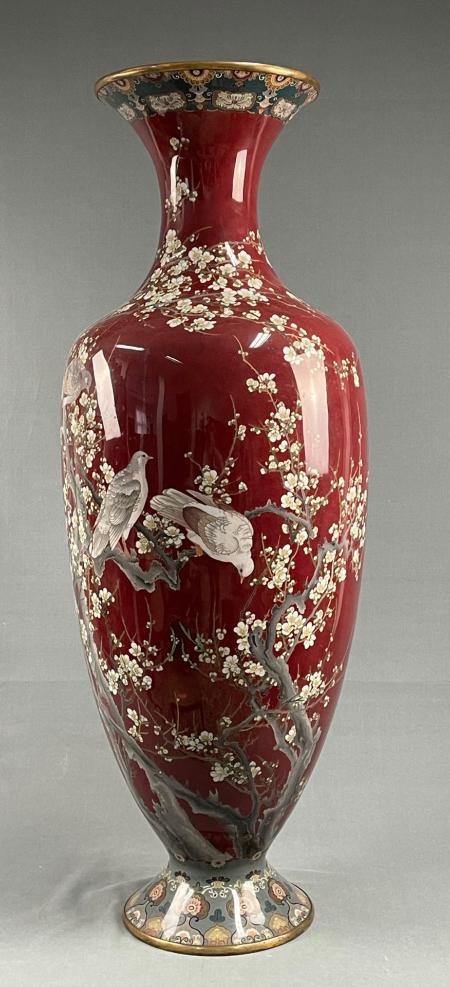 Große Cloisonné Vase. Japan. - Bild 11 aus 29