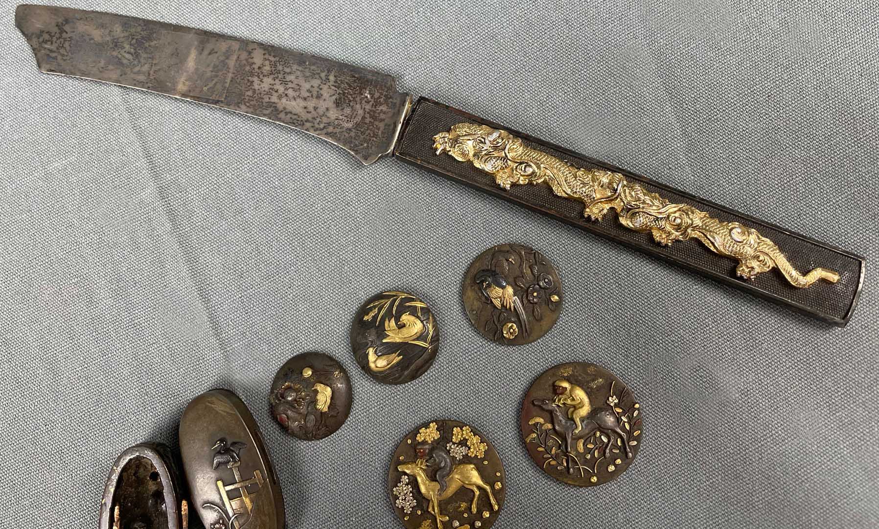Wohl Bronze, teilvergoldet, Japan antik. "Samurai Ausstattung" - Image 4 of 12