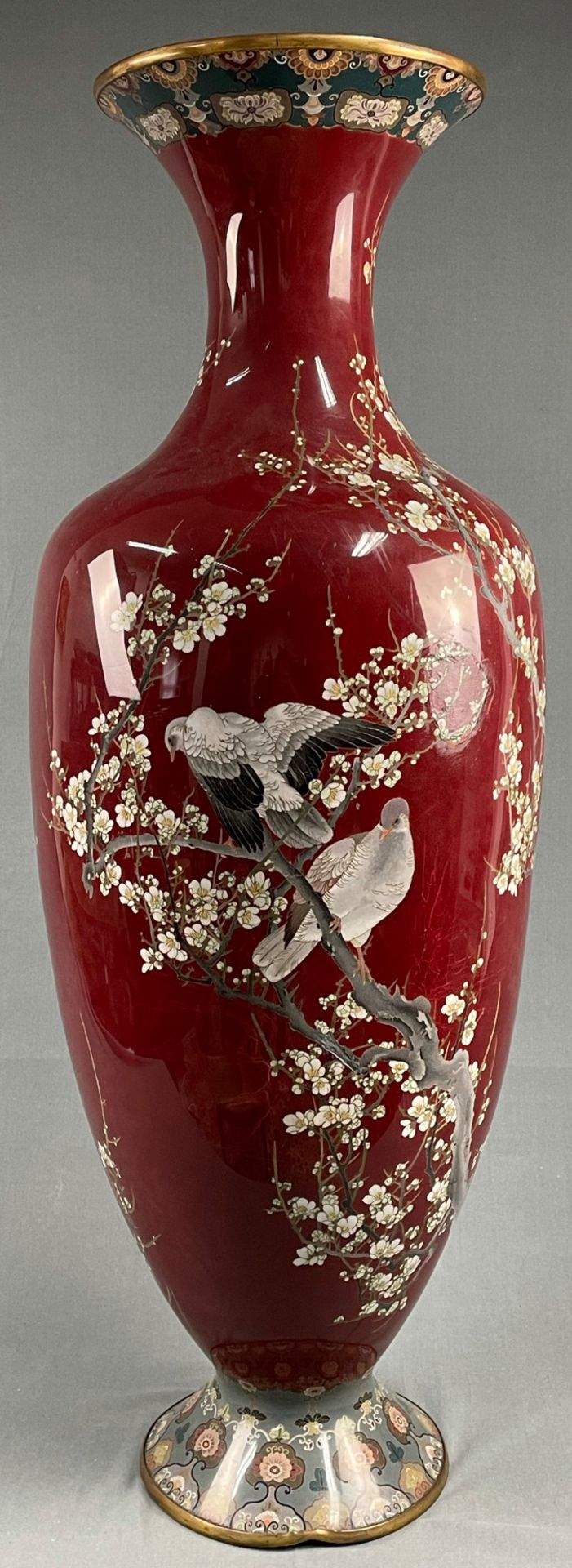 Große Cloisonné Vase. Japan.