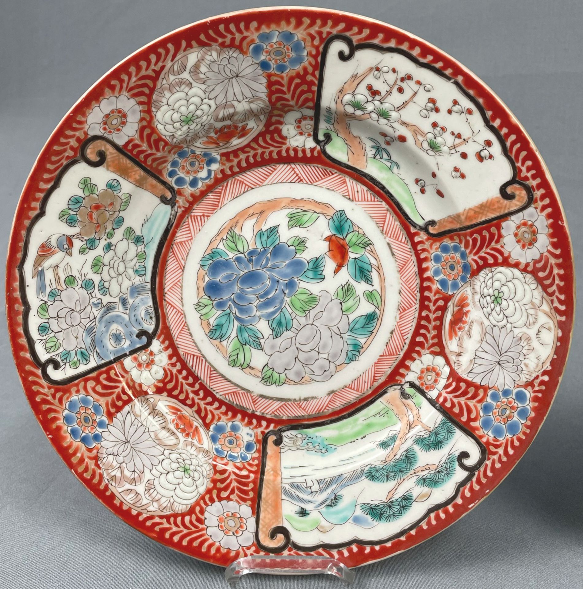 3 Teller und eine Schale. Wohl China antik 18. / 19. Jahrhundert? - Image 2 of 10