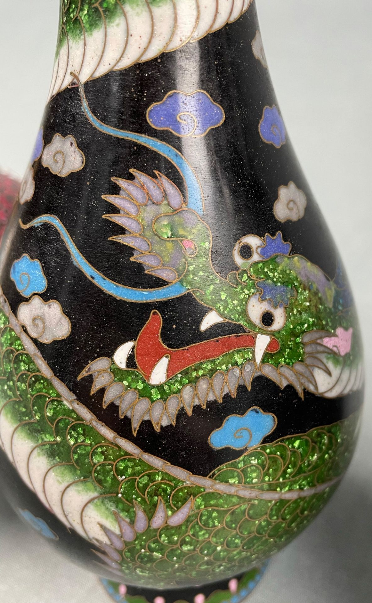 3 Vasen Cloisonné. Wohl Japan, China alt. Auch Drachen mit 3 Klauen. - Bild 8 aus 14