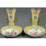 2 Vasen. Wohl China antik. Wohl Cloisonne, Emaillemalerei.