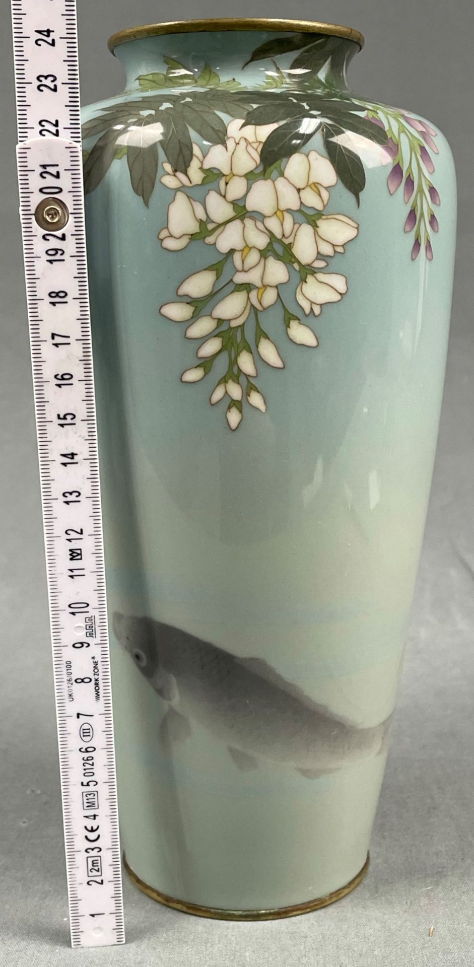 Cloisonné Vase Türkisfarben. Mit Koi - Karpfen. - Image 10 of 10