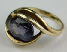 Ring. Gelb Gold 333 mit Amethyst.