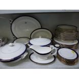 A Royal Worcester Howard pattern part dinner service approximately 44 pieces [s55] TO BID ON THIS
