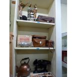 A mixed lot including a copper electric kettle, vintage cast iron grocers scales and weights, a