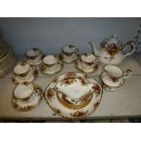 A Royal Albert Old Country Roses part tea service approximately 24 pieces and a boxed set of