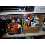 A large mixed lot including a large quantity of cleaning materials and cloths, such as Flash, W5