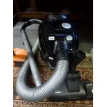 A Bosch GS50 Power Silence pull along vacuum cleaner. [under lot 894] WE DO NOT TAKE CREDIT CARDS OR