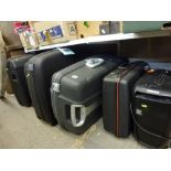 Five suitcases, a Fellow shredder, a notebook computer, a HP printer, a Silvercrest scanner etc. [