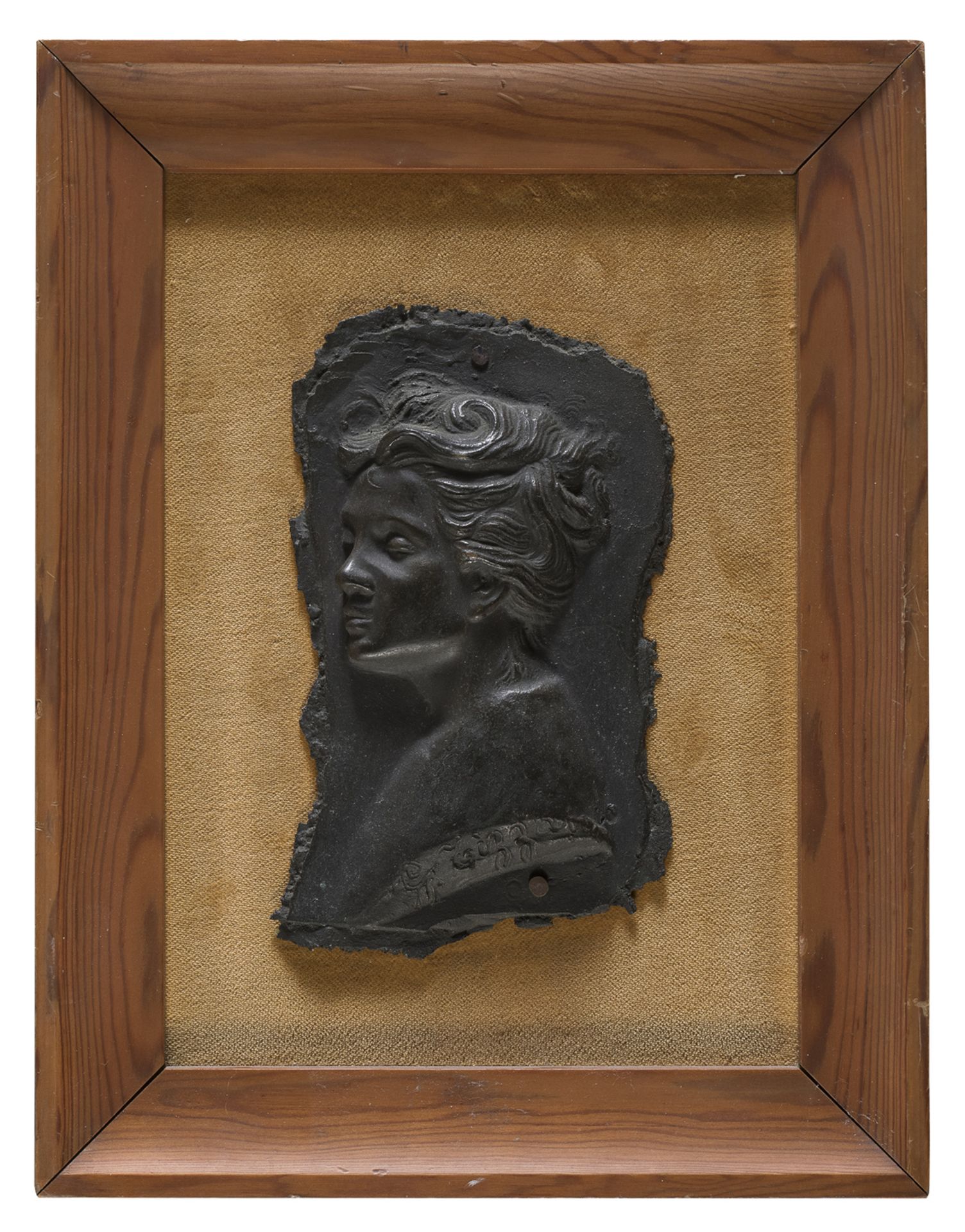 BRONZE HIGH-RELIEF OF A WOMAN BY GIOVANNI TIZZANO (1889-1975)