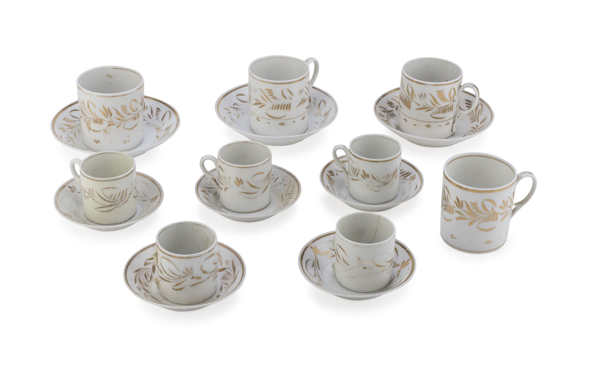 SET OF PORCELAIN CUPS 19TH CENTURY