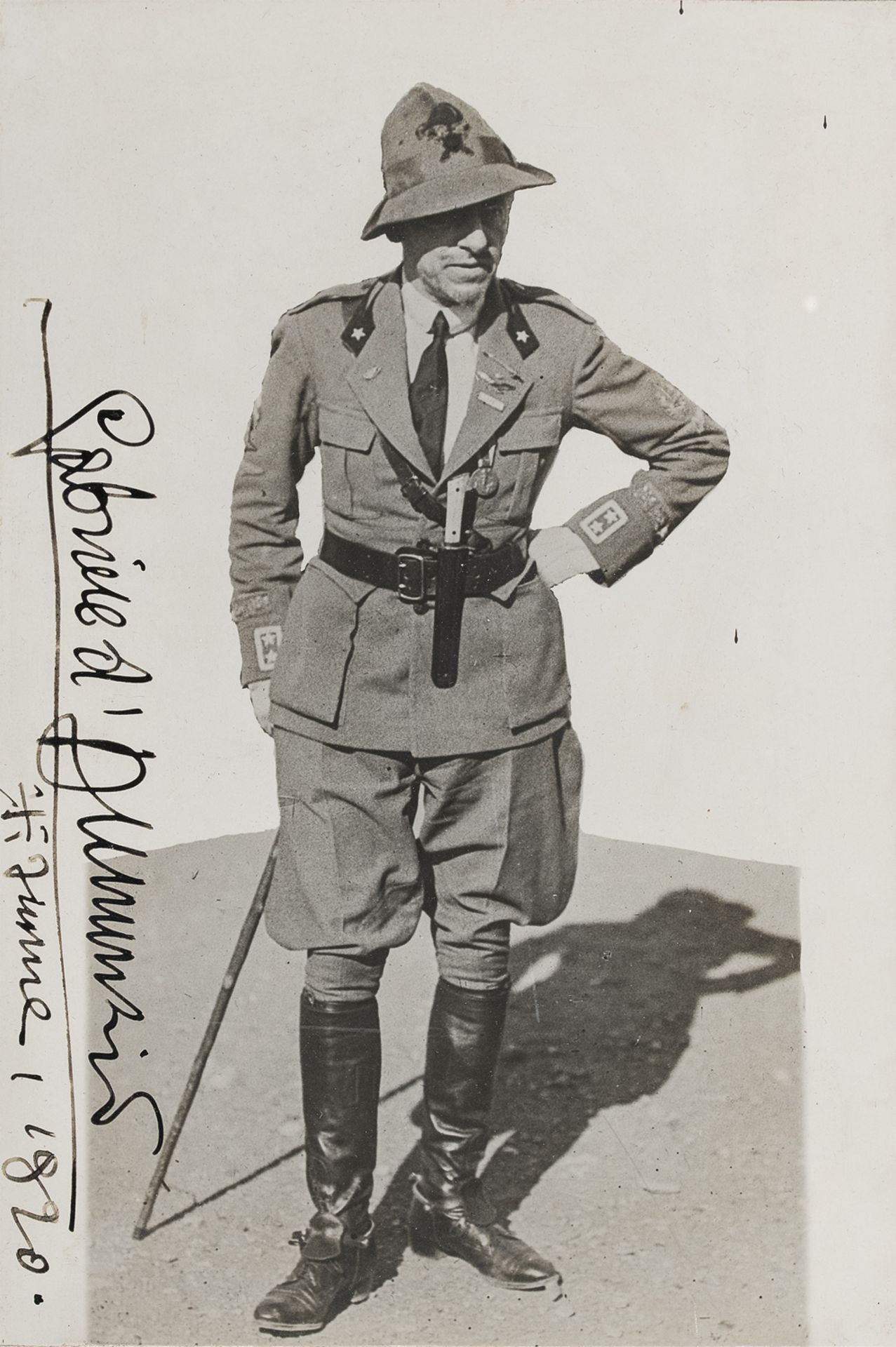 PORTRAIT PHOTO OF GABRIELE D'ANNUNZIO WITH AUTOGRAPH