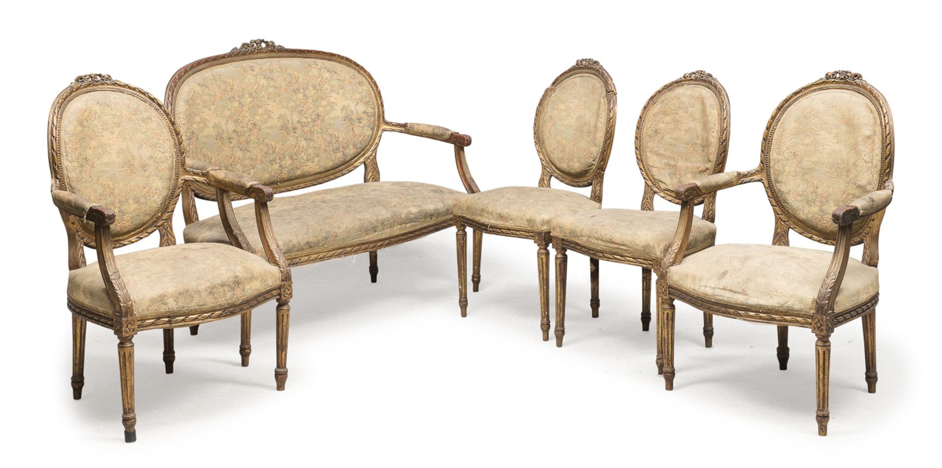 LIVING ROOM SET IN GILTWOOD LATE 19TH CENTURY