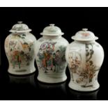 THREE CHINESE PORCELAIN POTICHES. END 19TH CENTURY.