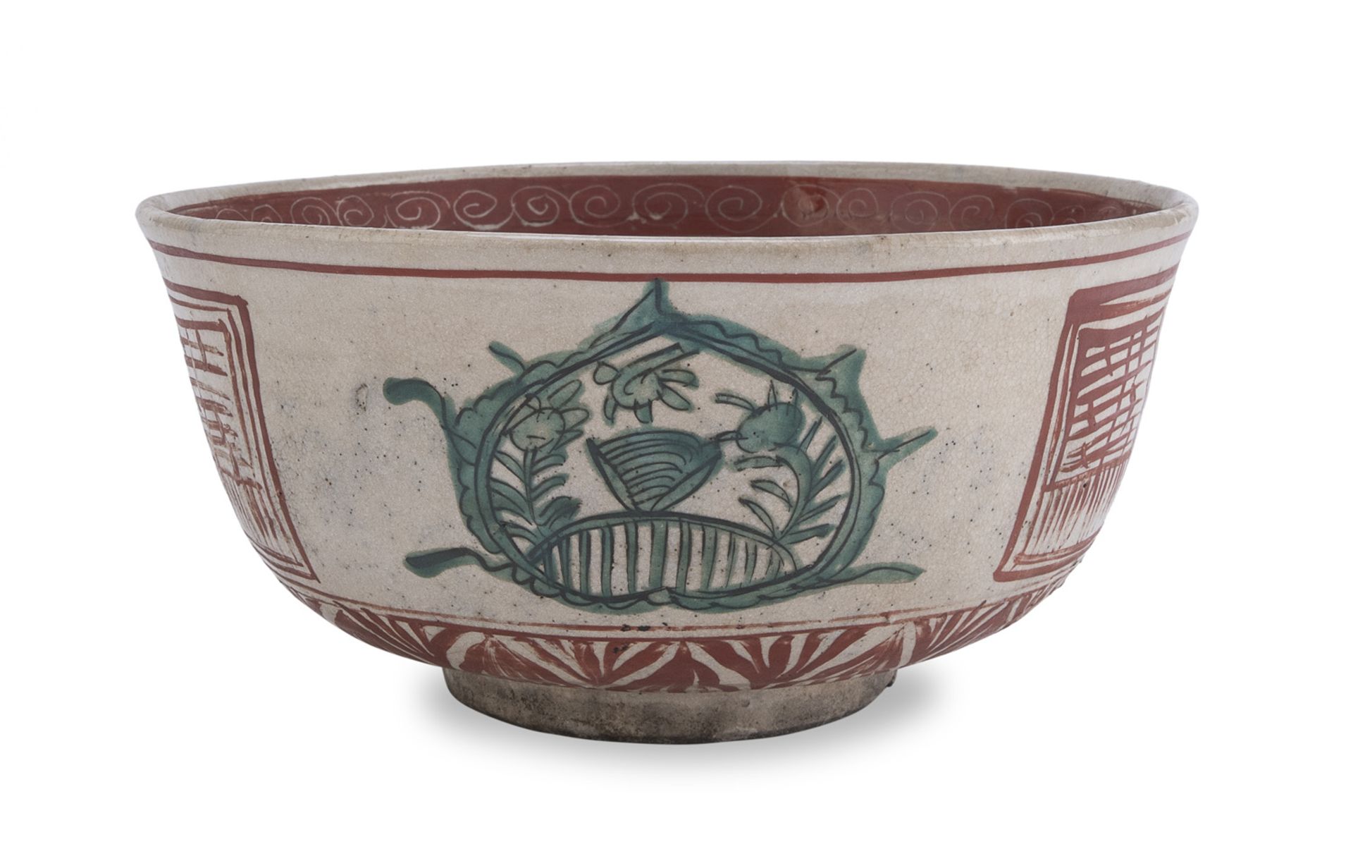 A CHINESE POLYCHROME ENAMELED PORCELAIN BOWL 17TH CENTURY. - Image 2 of 2