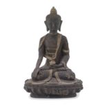 A CHINESE BRONZE SCULPTURE OF BUDDHA YÀOSH_ RÚLÁI 20TH CENTURY.