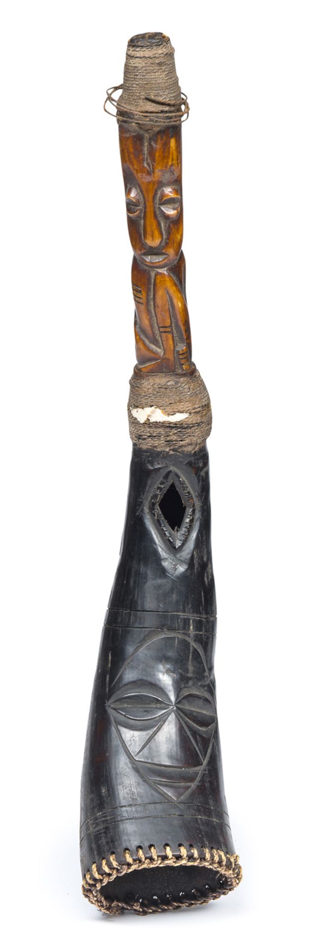 AN AFRICAN WOOD HORN 20TH CENTURY.