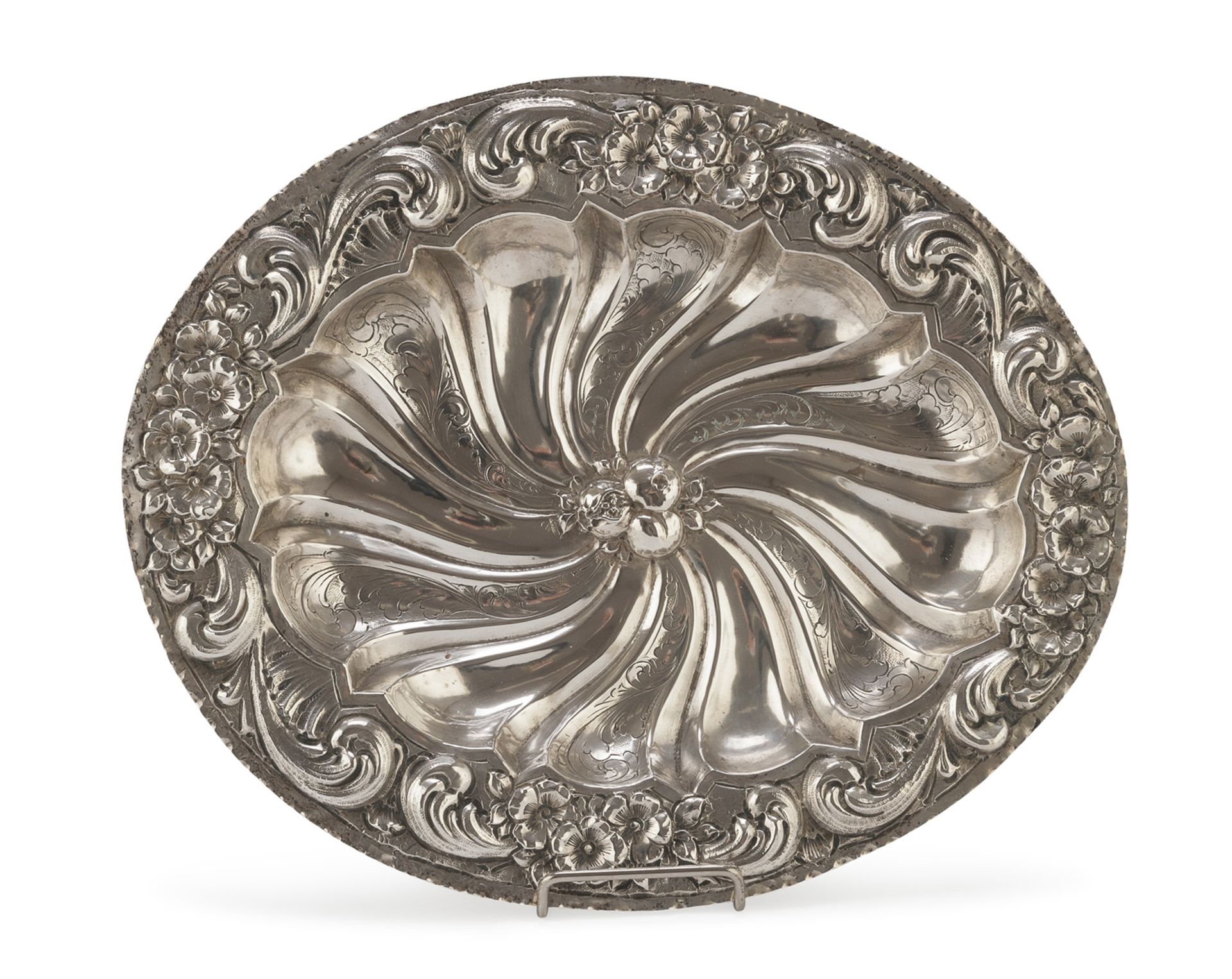 CENTERPIECE IN SILVER KINGDOM OF ITALY LATE 19TH CENTURY