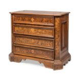 CHEST OF DRAWERS IN WALNUT AND WALNUT BRIAR CENTRAL ITALY 17TH CENTURY